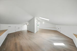  Photo 51