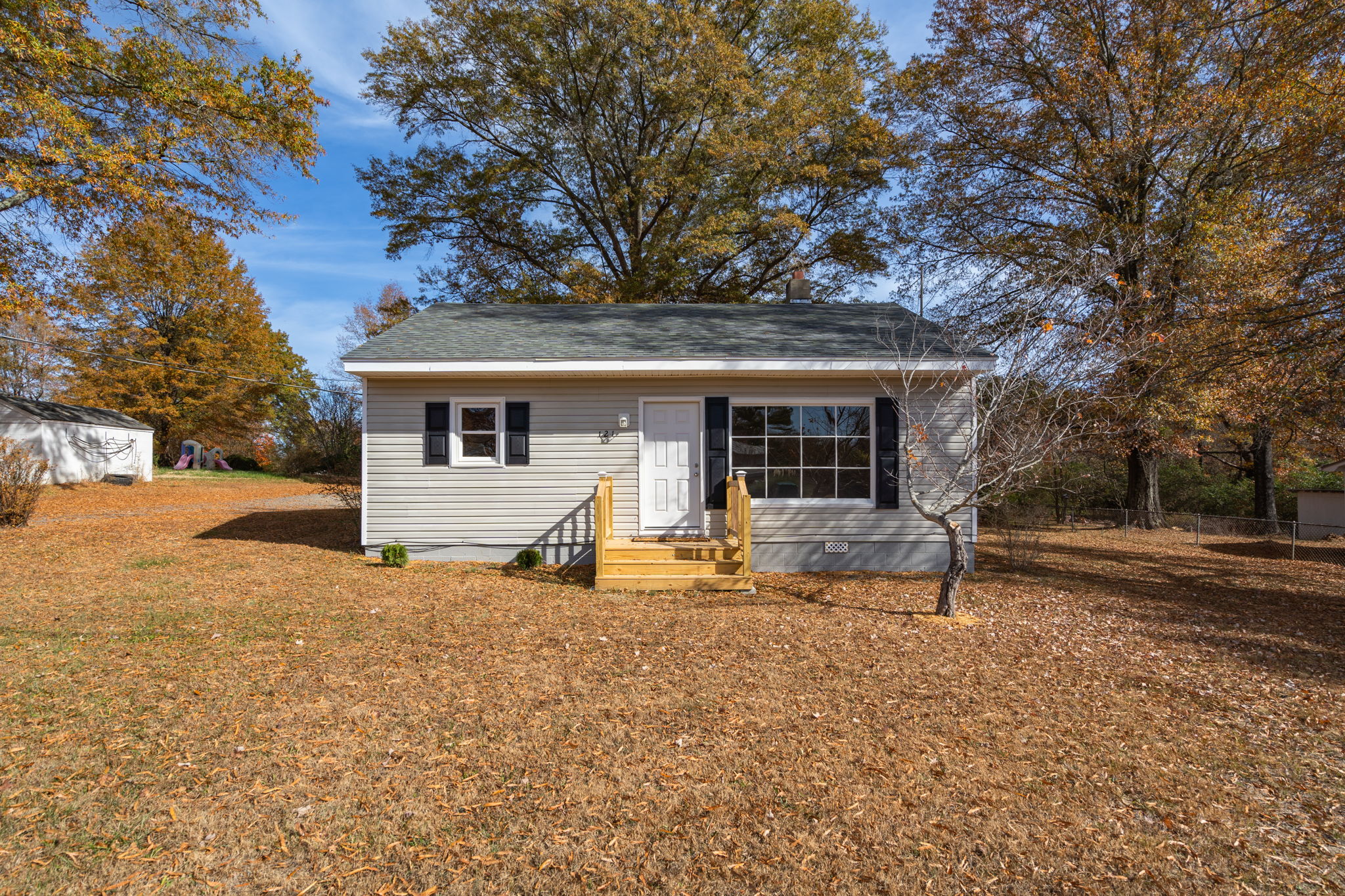 121 Dibrell Rd-1