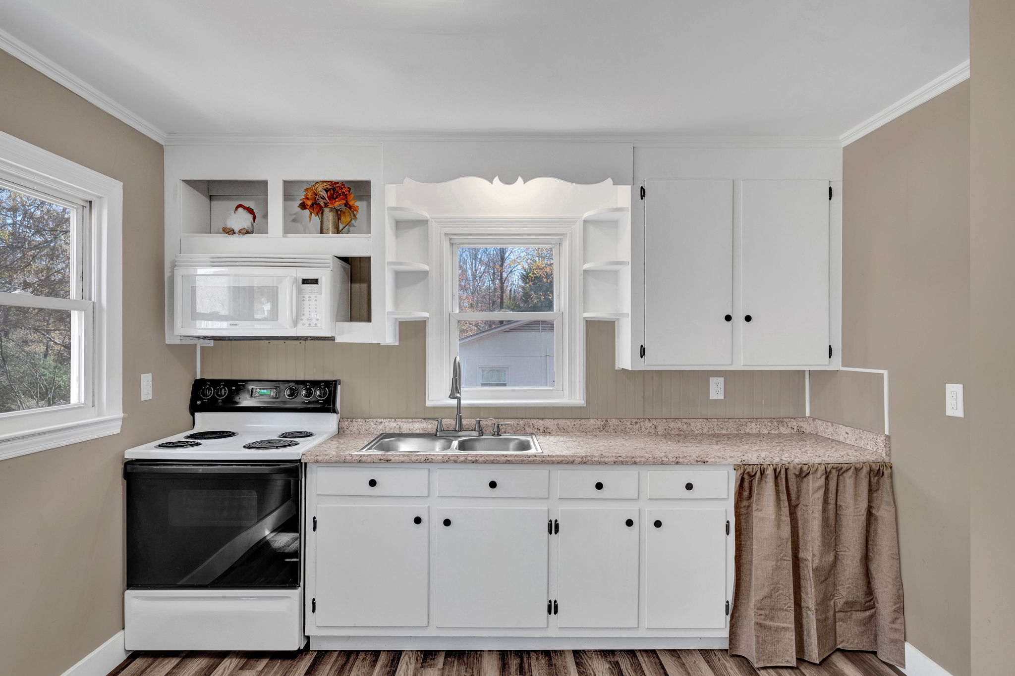 121 Dibrell Rd-13