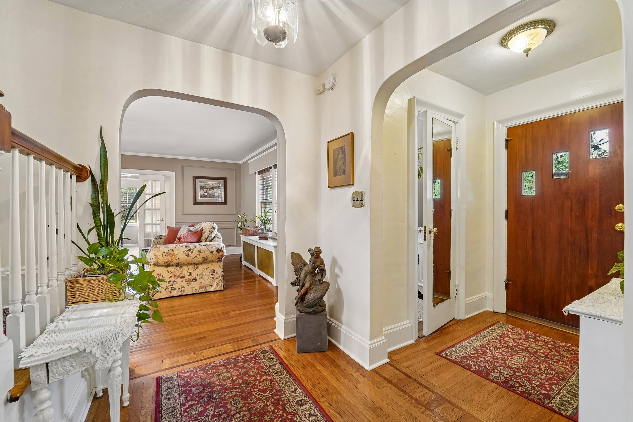 Goodwin Ter-S2104-006.jpg