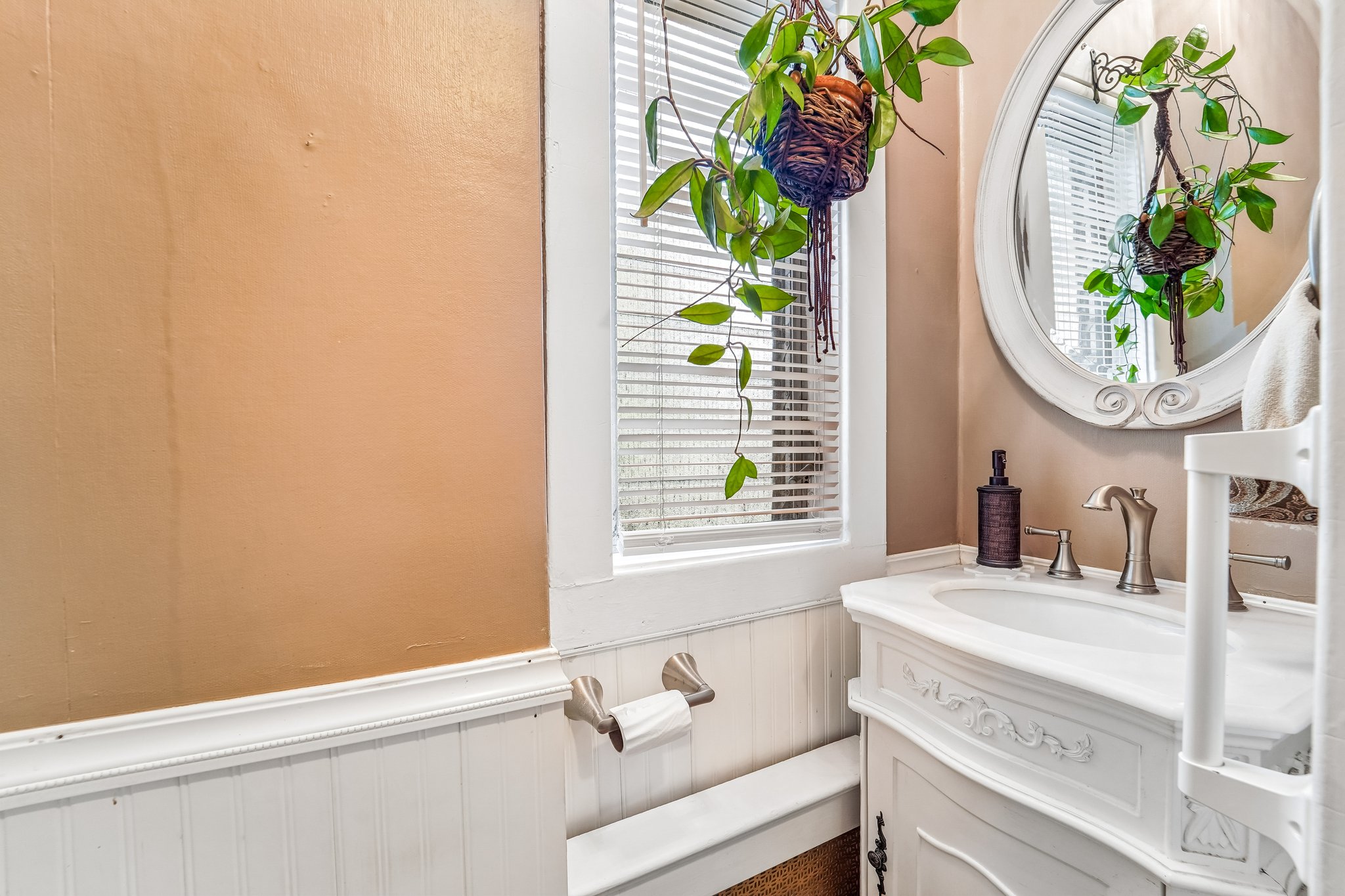 Goodwin Ter-S2104-022.jpg