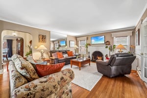 Goodwin Ter-S2104-012.jpg