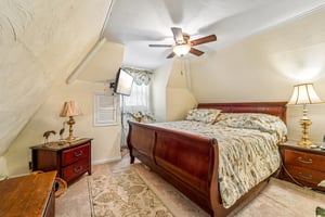 Goodwin Ter-S2104-046.jpg