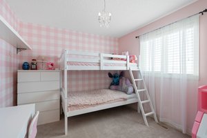  Photo 33