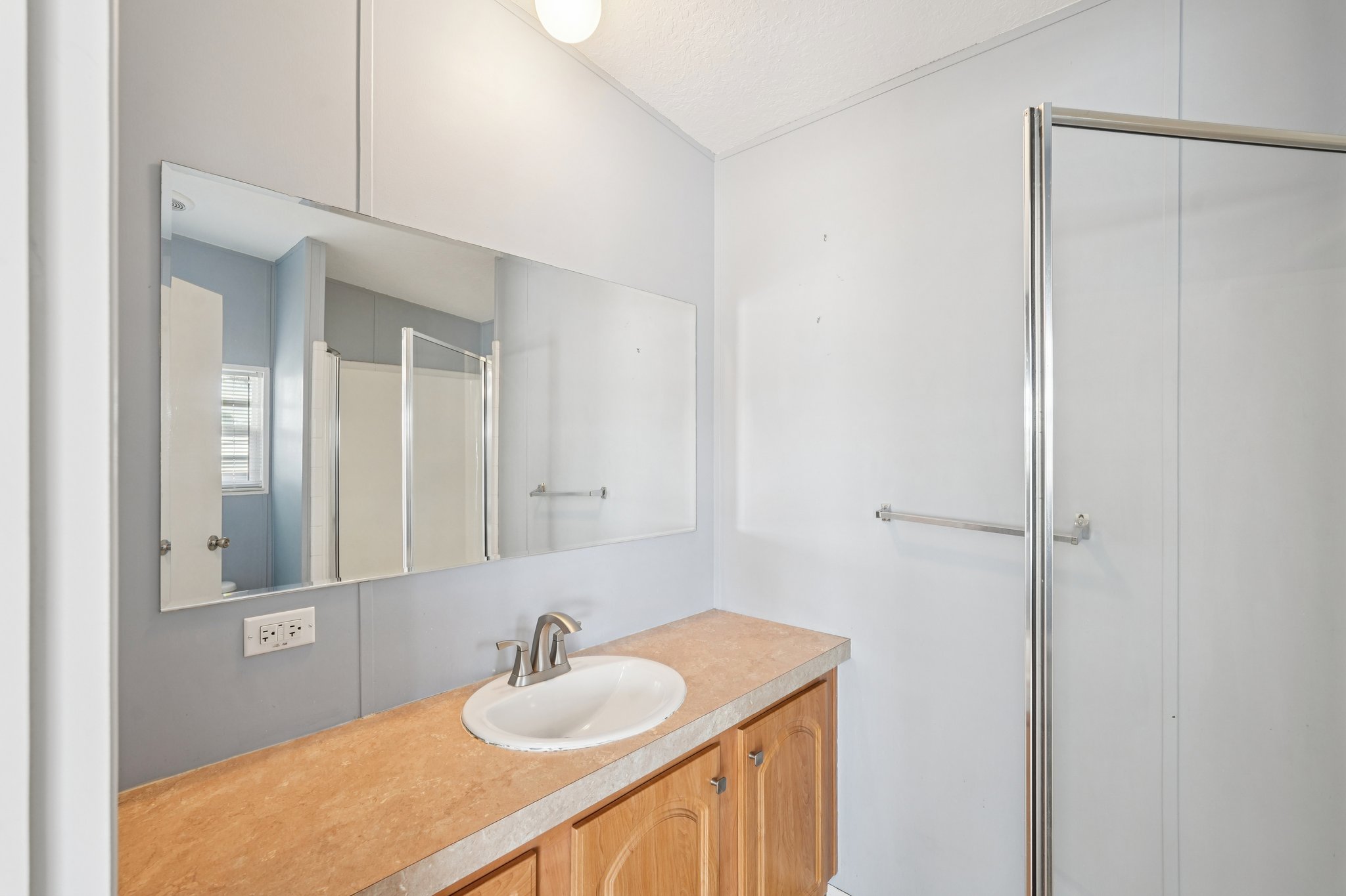 Kim Dr-S2802-028.jpg