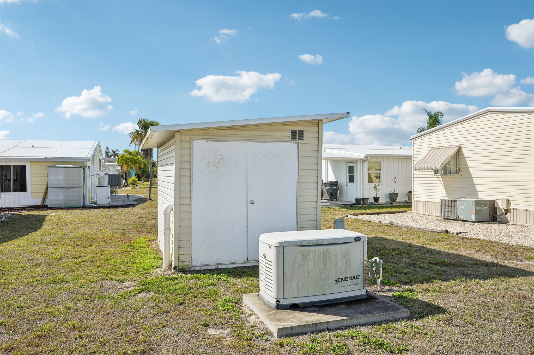 Kim Dr-S2802-033.jpg