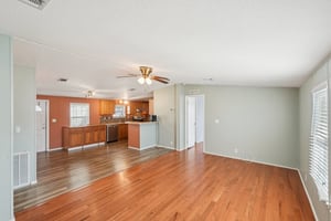 Kim Dr-S2802-010.jpg