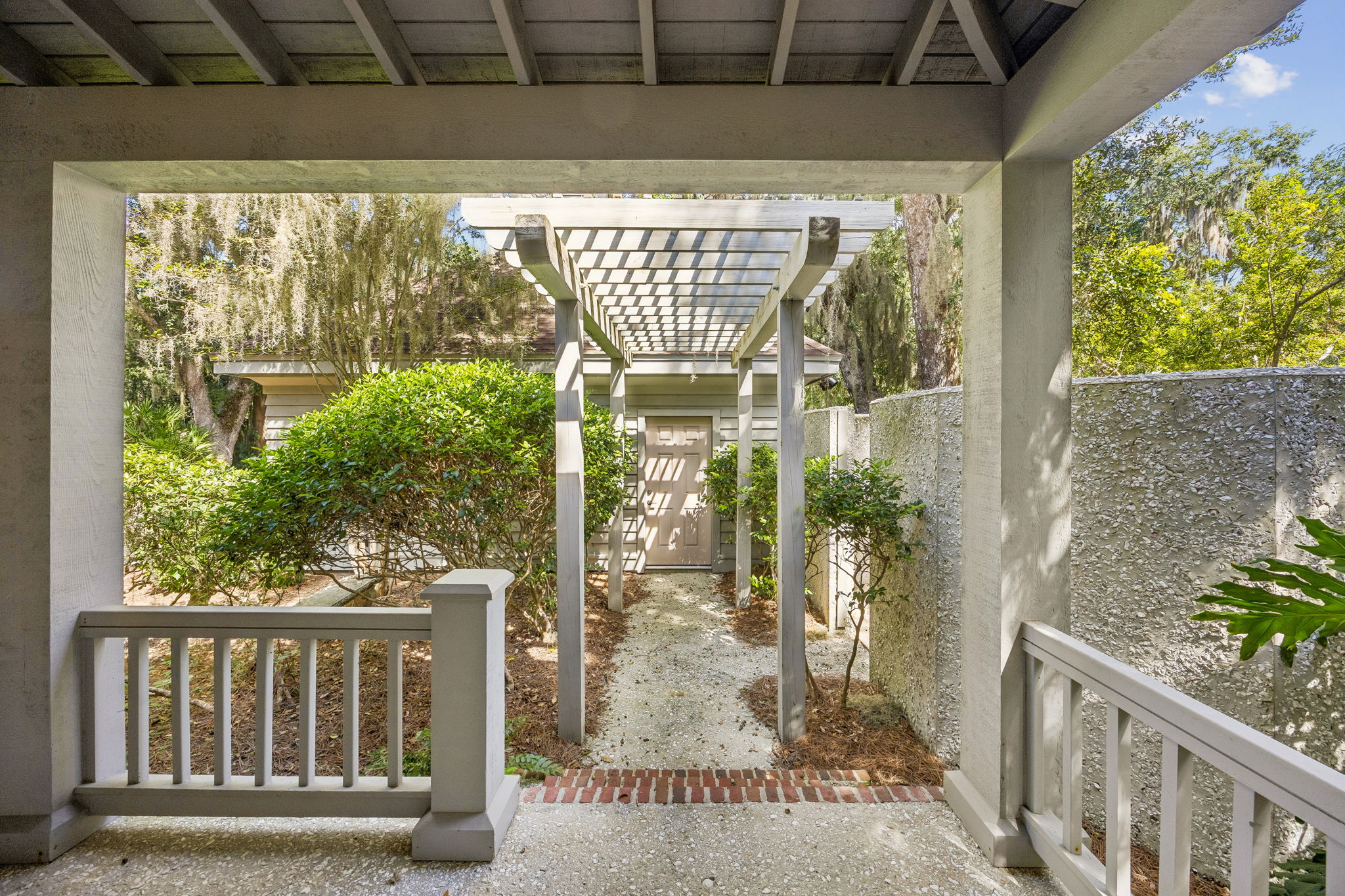Front Entry Detail
