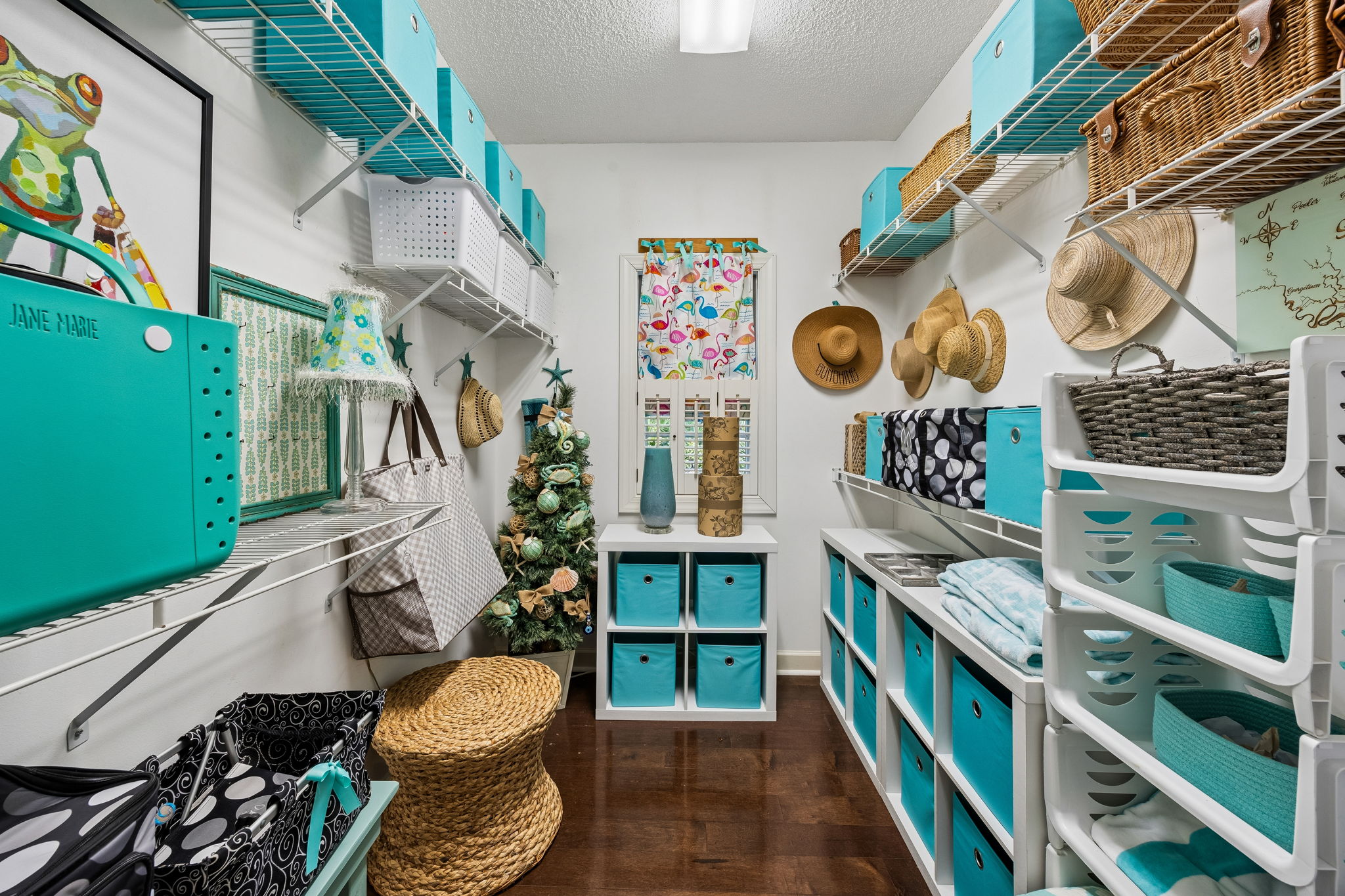 Primary Bedroom Closet