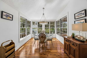 Breakfast Nook