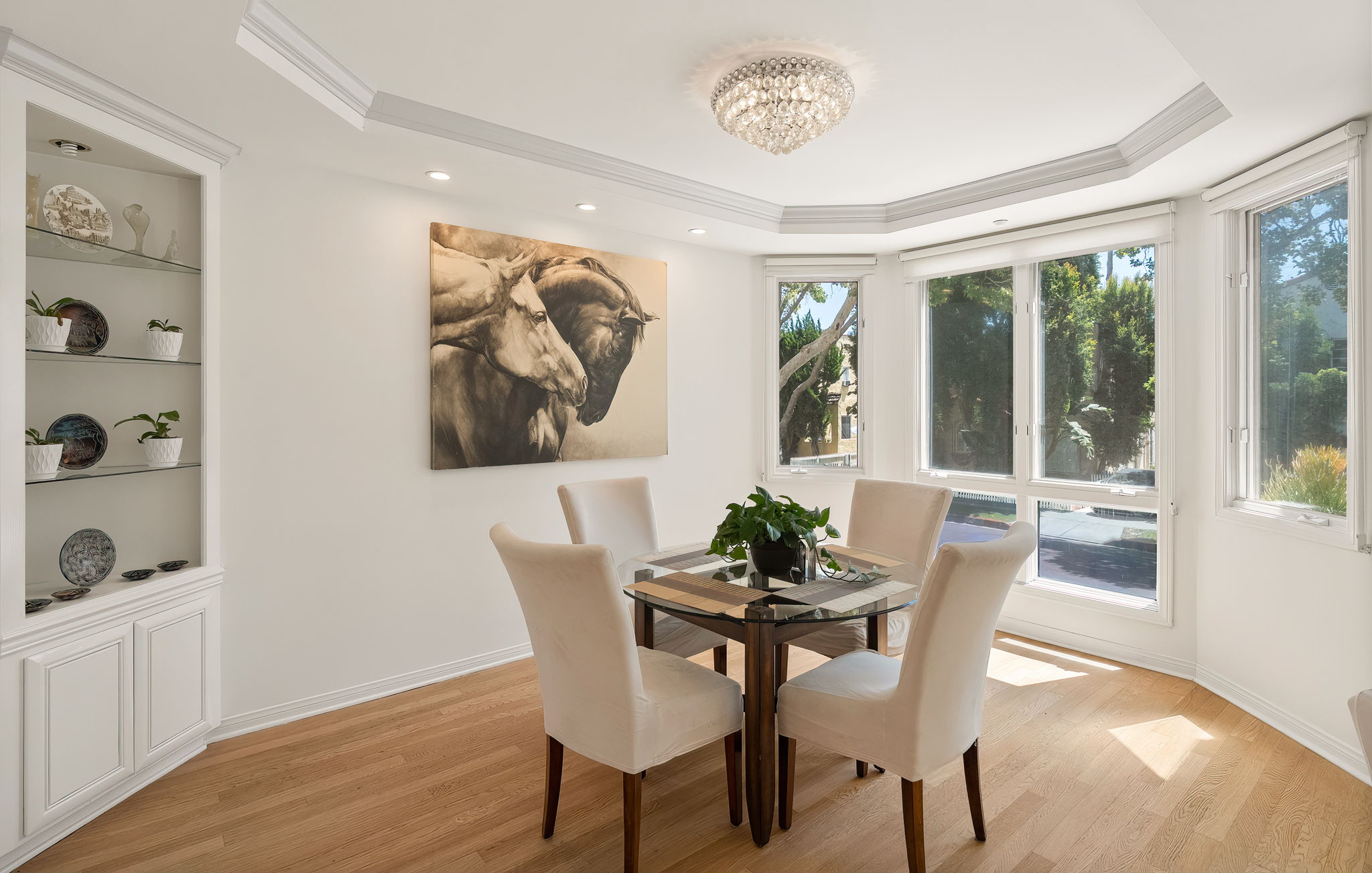 121 N Almont Drive 201-18