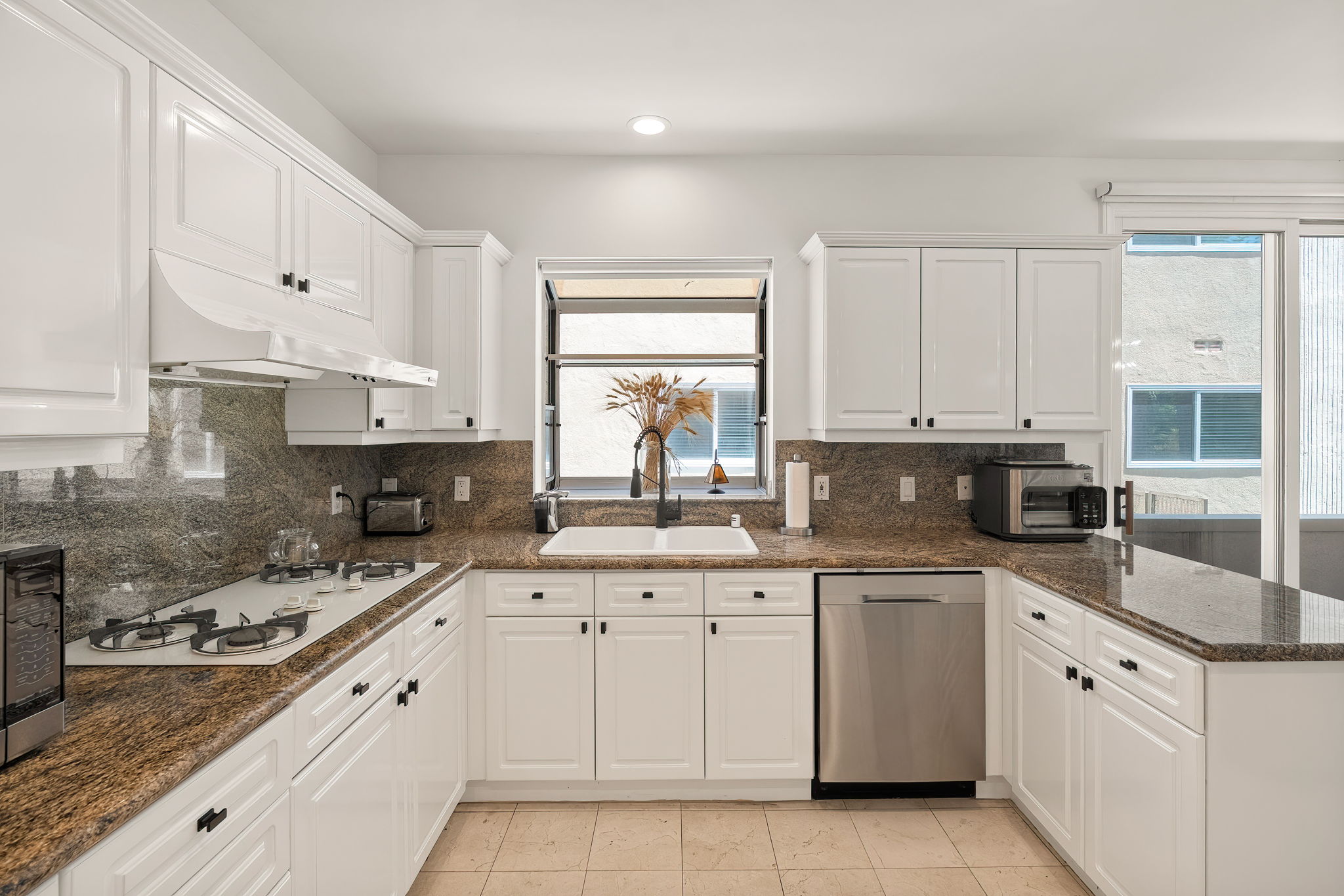121 N Almont Drive 201-22