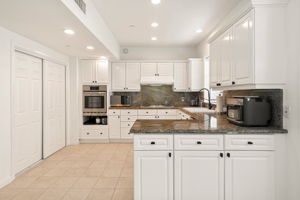 121 N Almont Drive 201-20