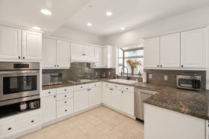 121 N Almont Drive 201-21