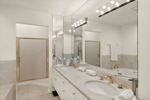 121 N Almont Drive 201-31
