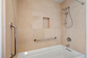 Primary Bathroom (2)