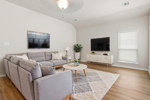 Drone Bros - 121 New Dawn Trail Huntsville Finals-21 virtually staged.jpeg