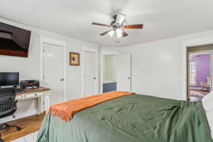  Photo 42