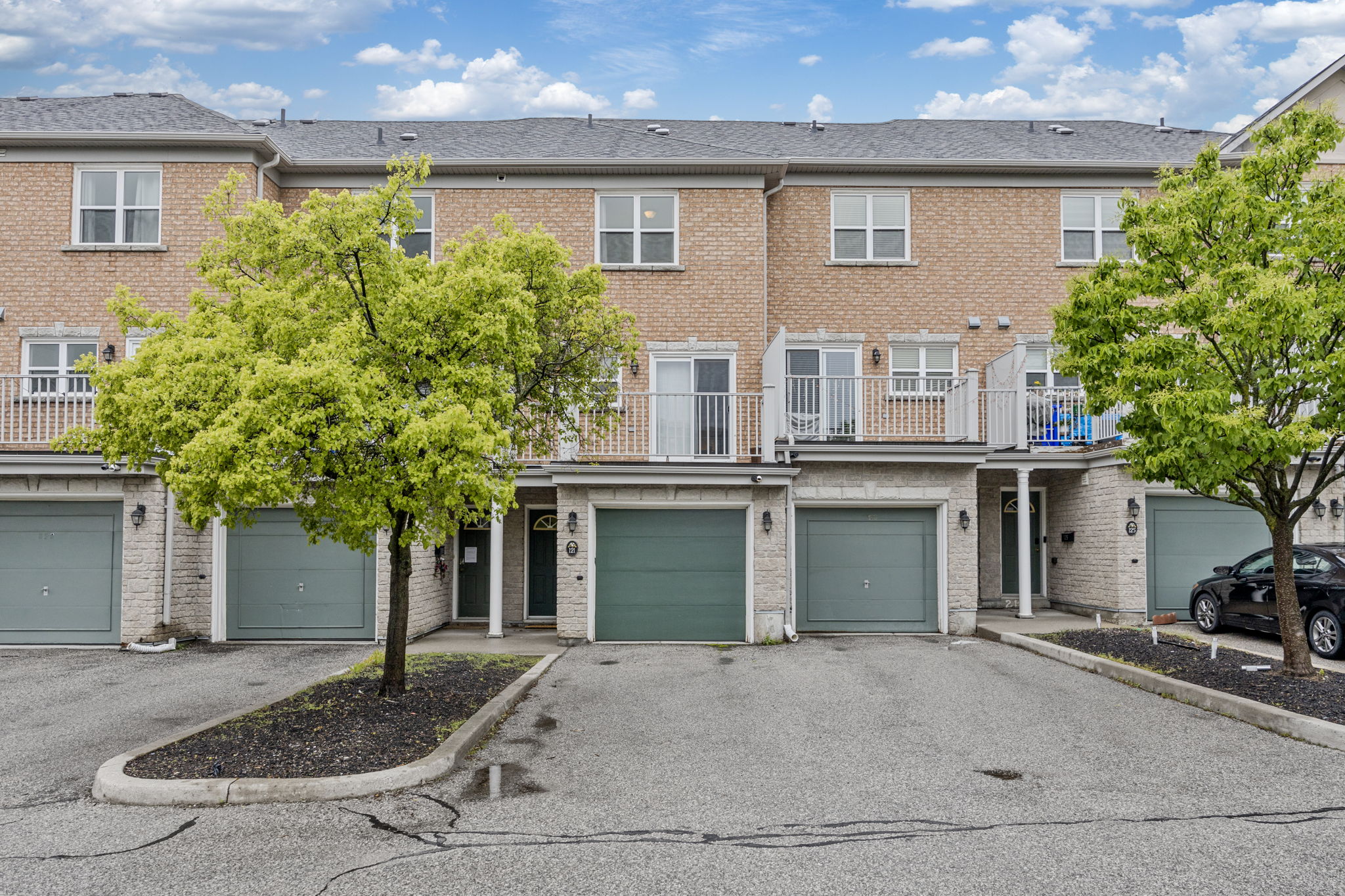 Markham property showcase — delivered property photograph 2