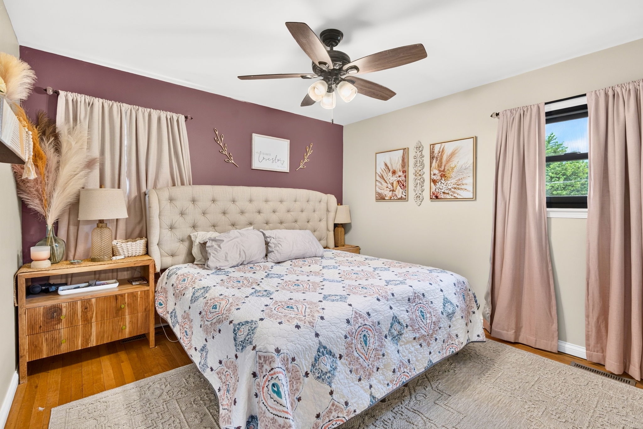 121 Queen Dr 16