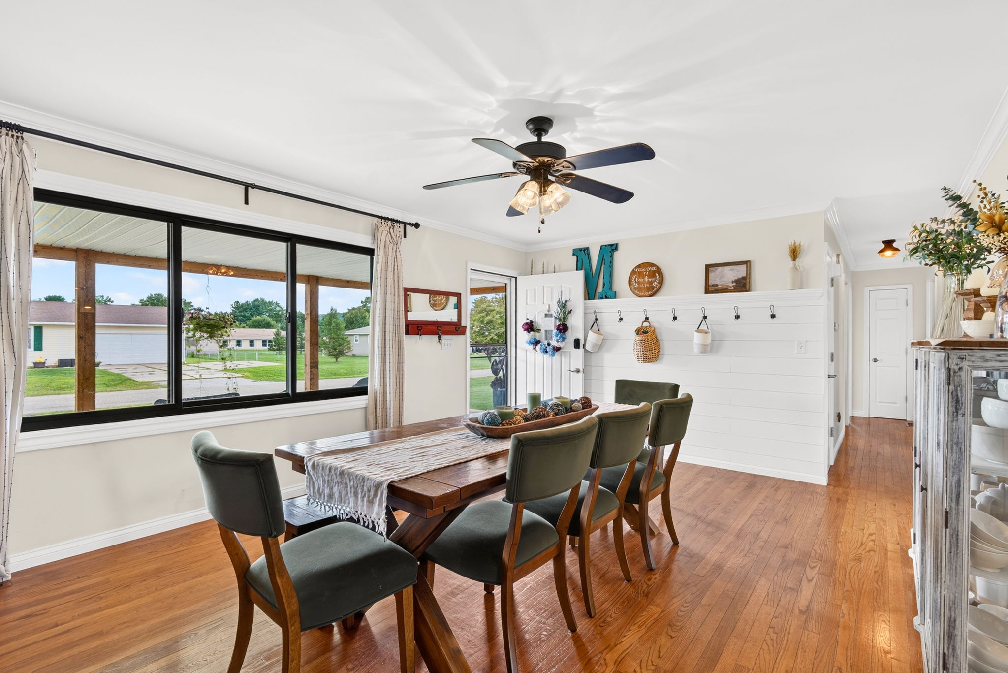 121 Queen Dr 26