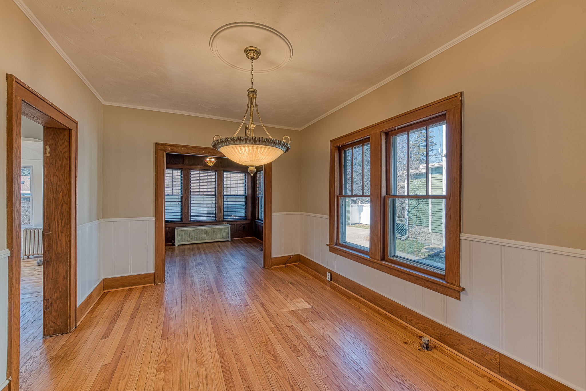 121 Riverview Ave, Monroe, MI 48162 Tim Zeipekis Photography