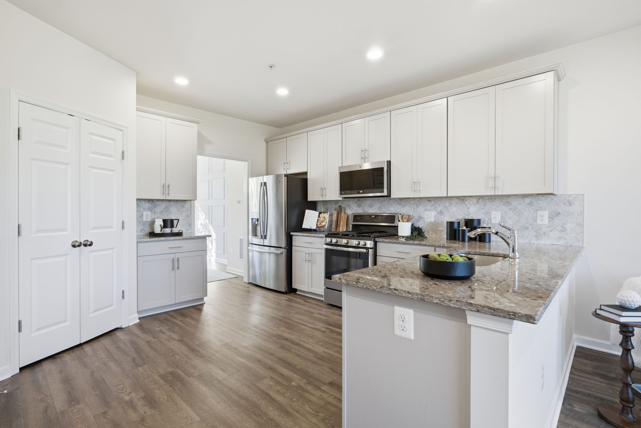  Photo 16