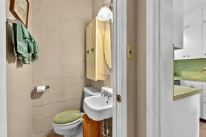  Photo 24