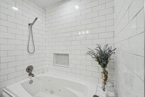  Photo 34