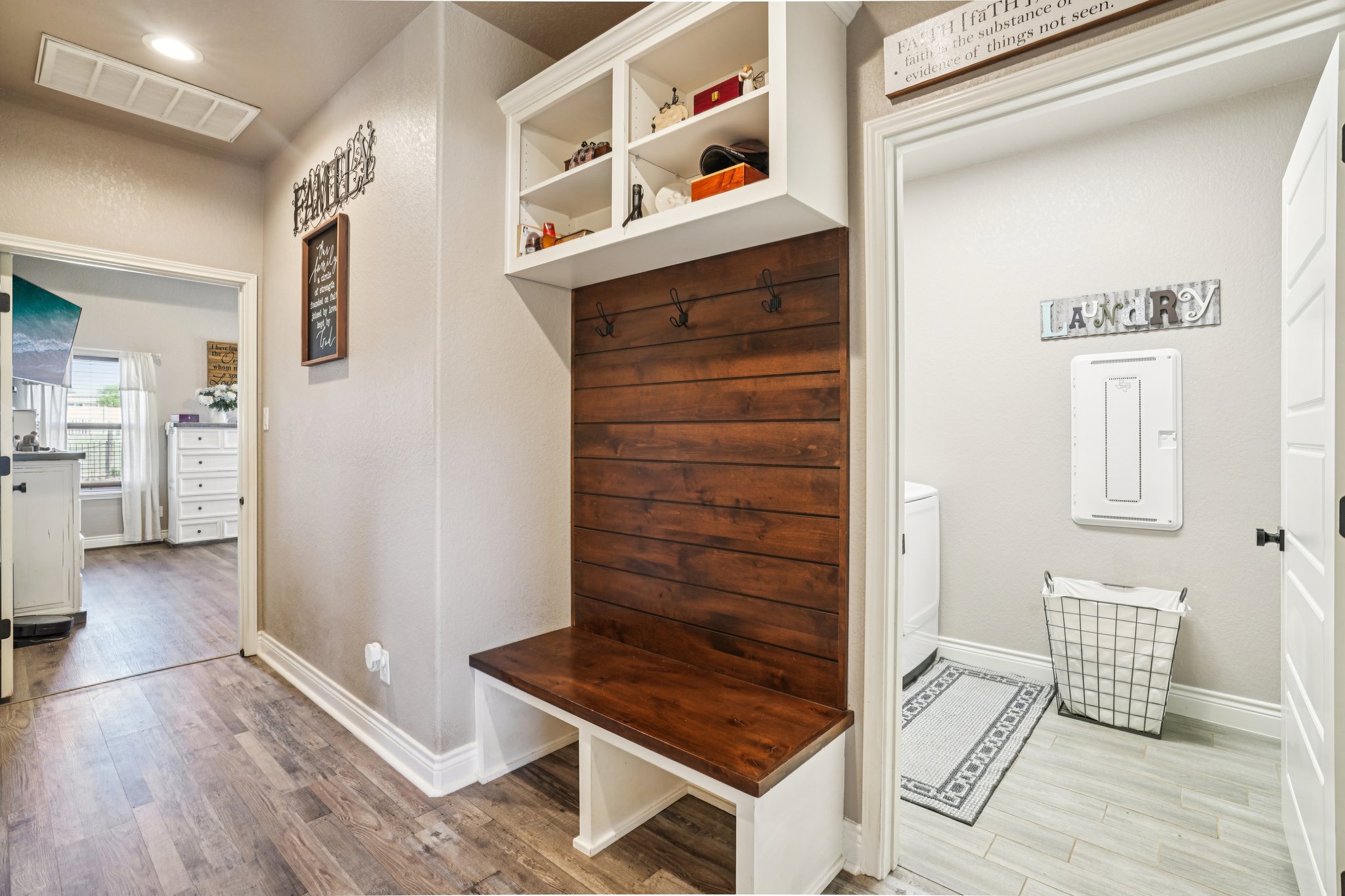 Westfield Landing-S0704-015 (2).jpg