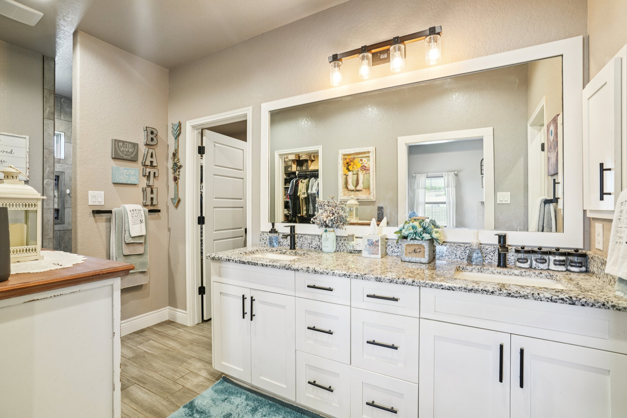 Westfield Landing-S0704-021 (2).jpg