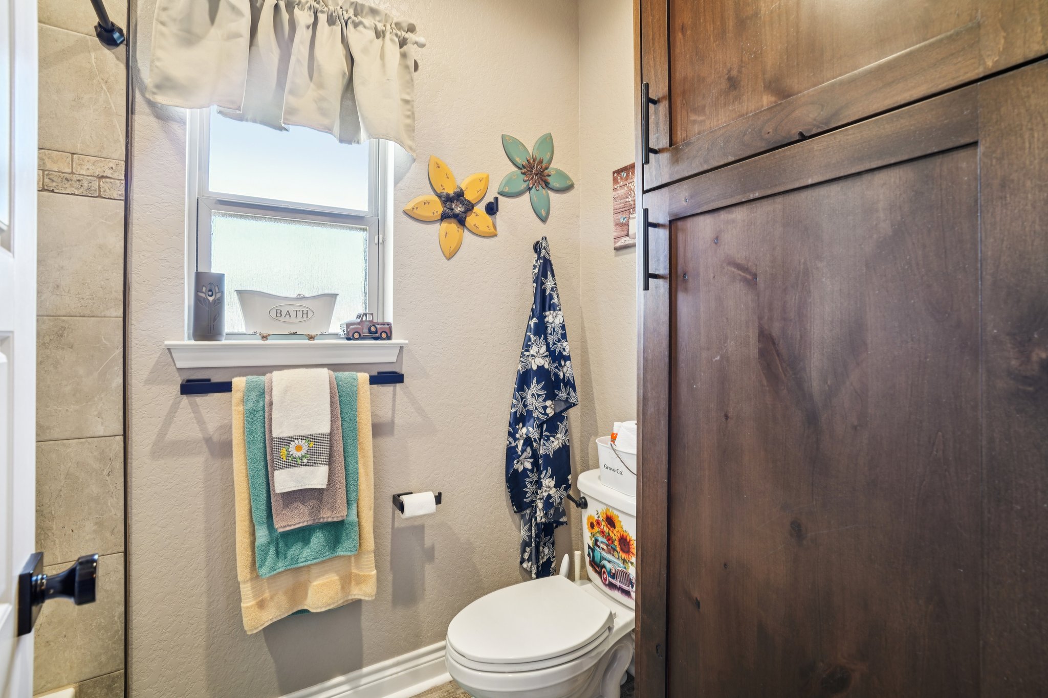 Westfield Landing-S0704-026.jpg