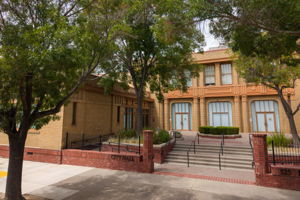  Photo 42