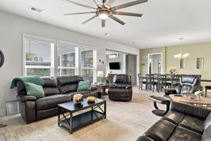  Photo 50