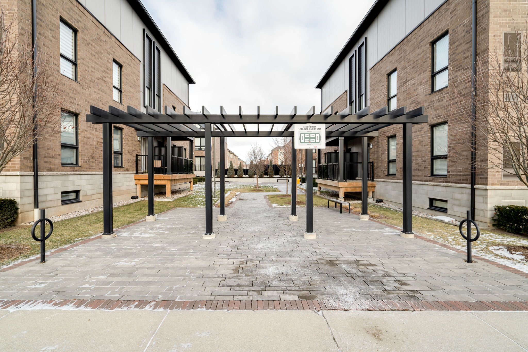 1210 Main St E Unit 208 Milton, ON L9T9k8