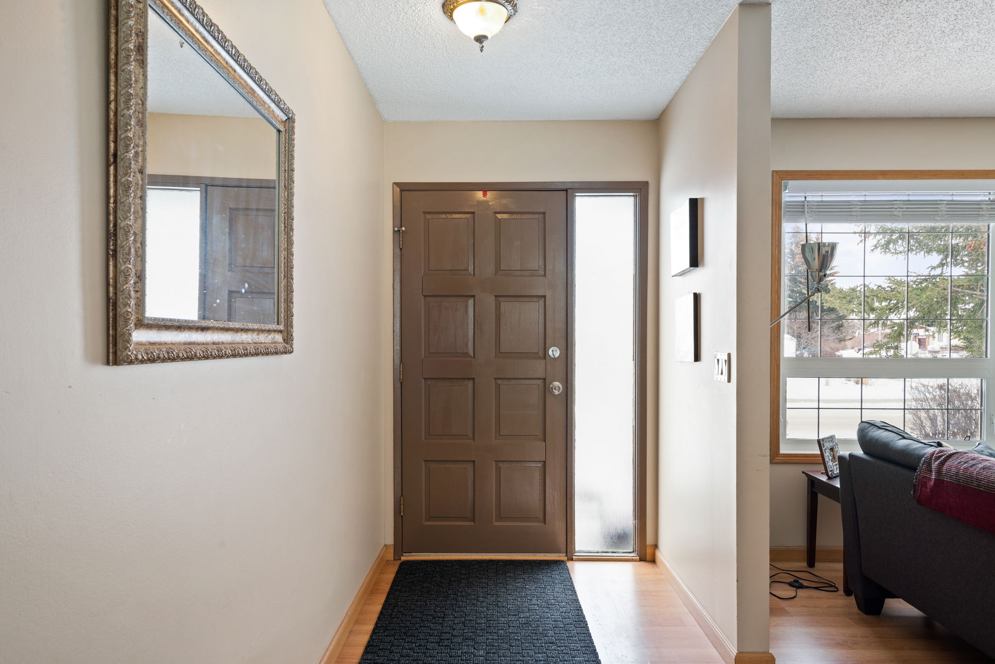 1210 Murdoch St, Crossfield, AB T0M 0S0, Canada Photo 5