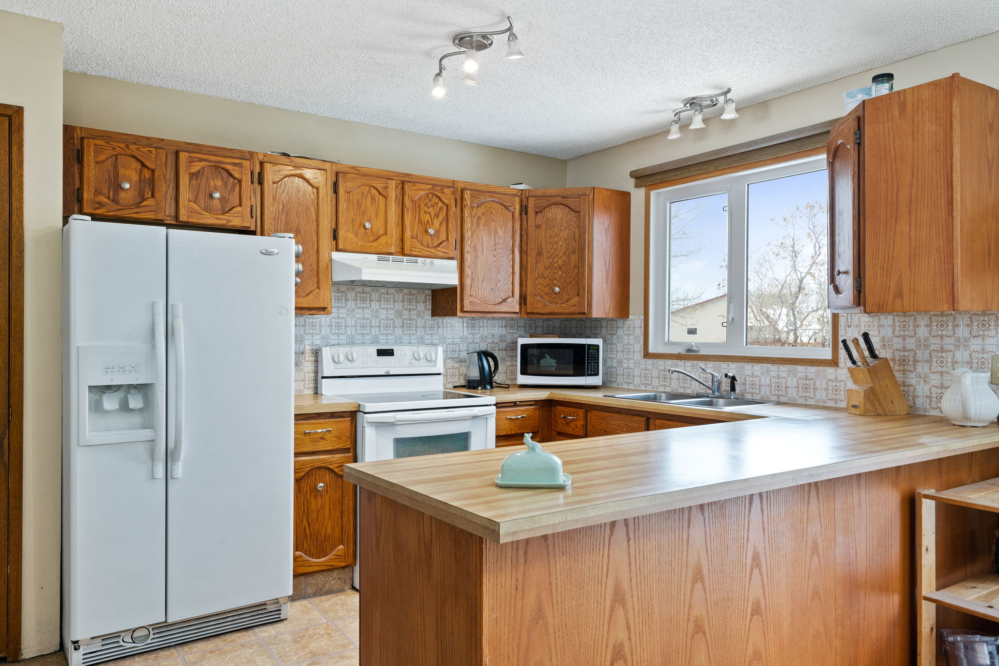 1210 Murdoch St, Crossfield, AB T0M 0S0, Canada Photo 13