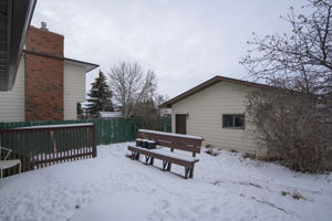 1210 Murdoch St, Crossfield, AB T0M 0S0, Canada Photo 42