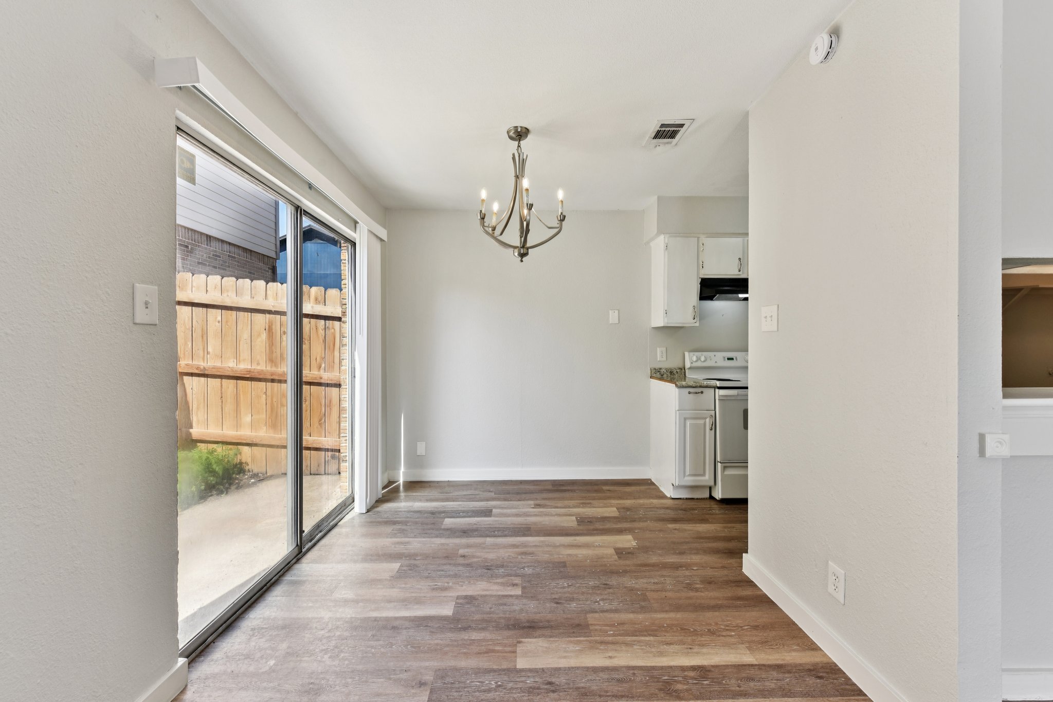 1210 Southport Dr Unit A Austin-S2502-009.jpg