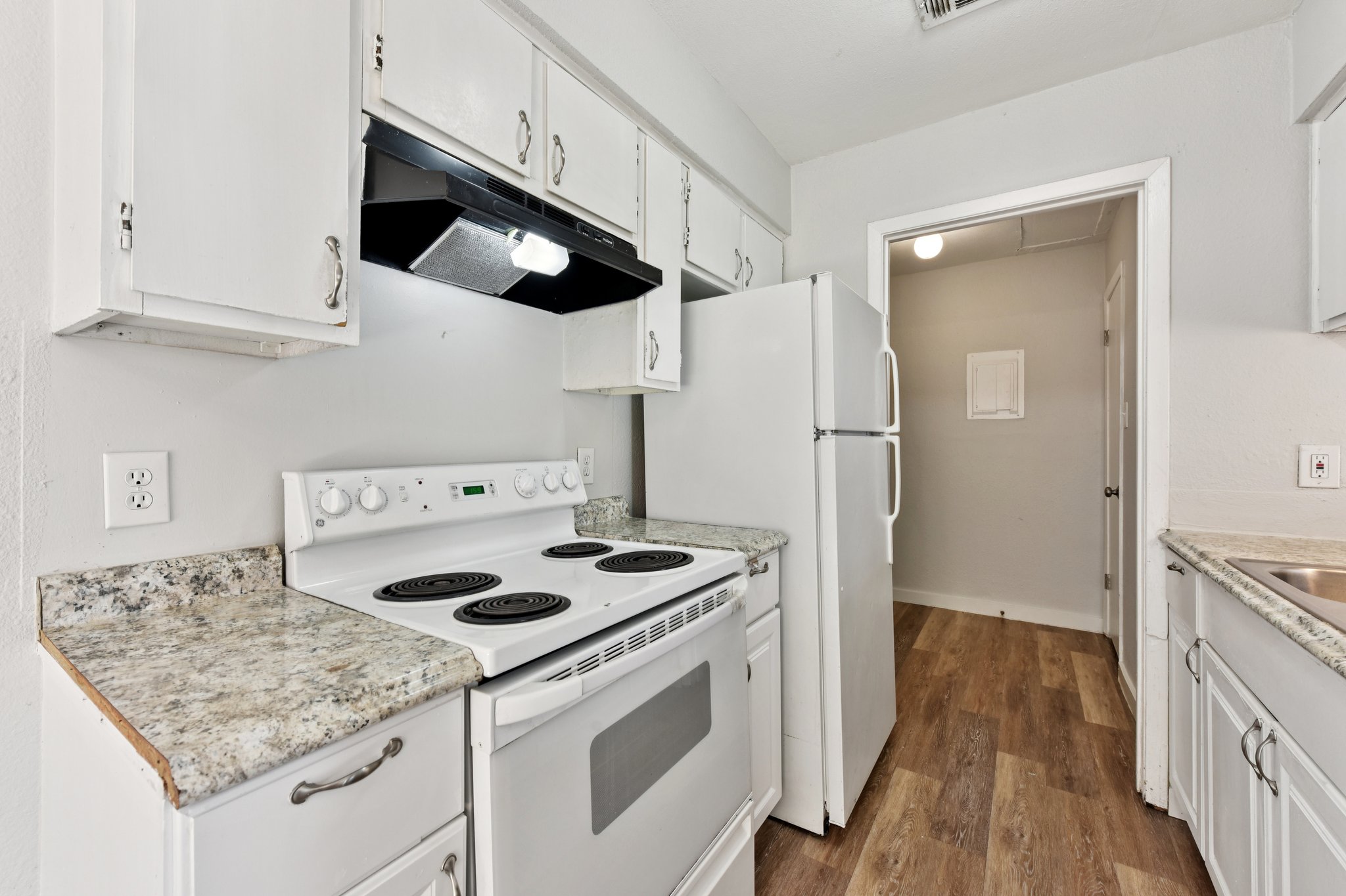 1210 Southport Dr Unit A Austin-S2502-010.jpg