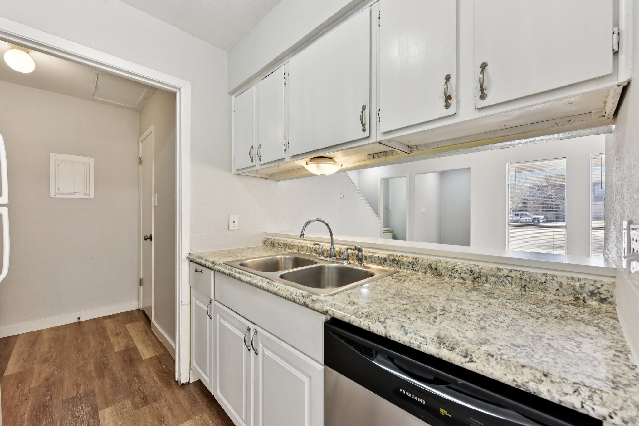 1210 Southport Dr Unit A Austin-S2502-011.jpg