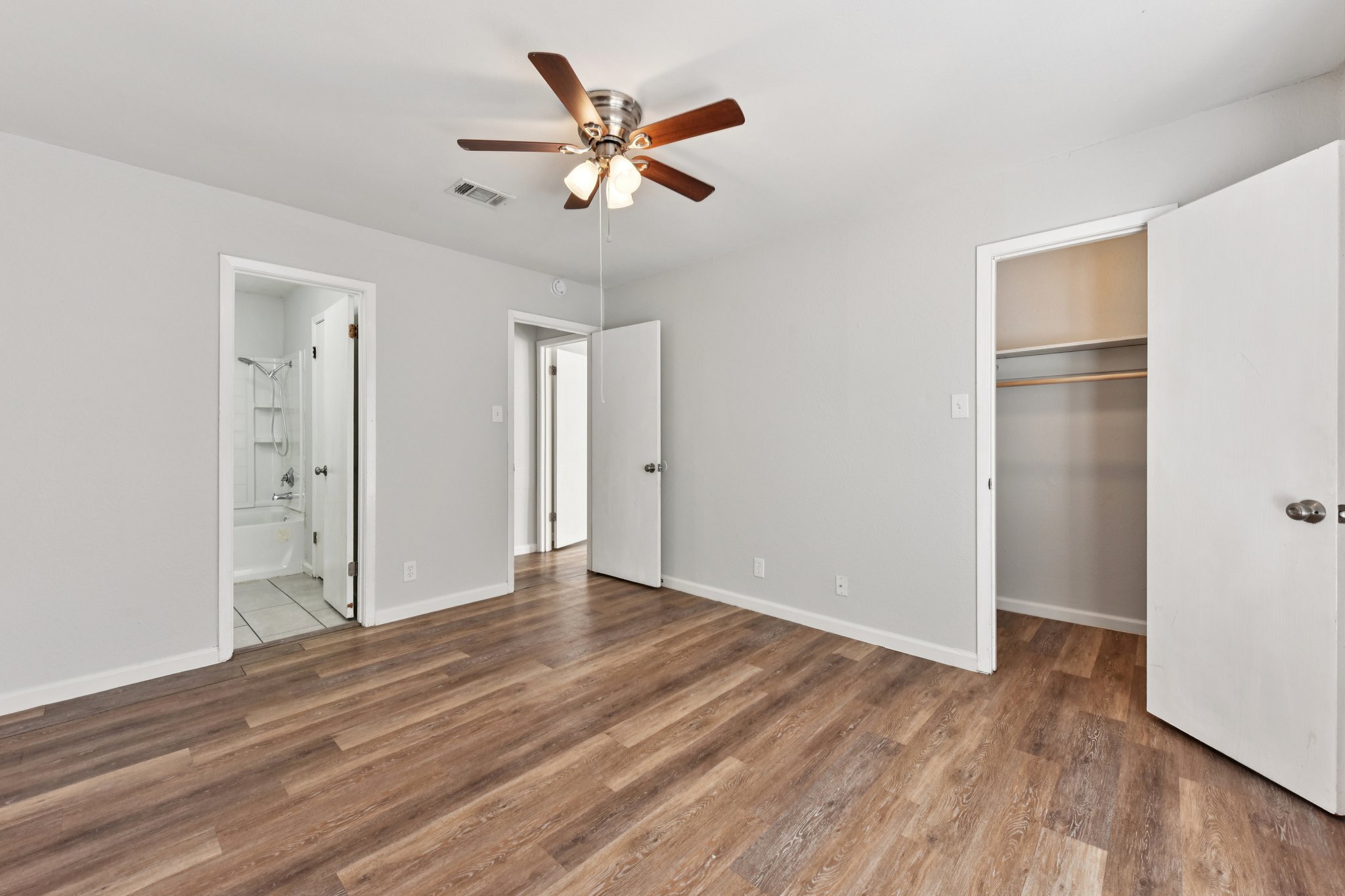 1210 Southport Dr Unit A Austin-S2502-018.jpg