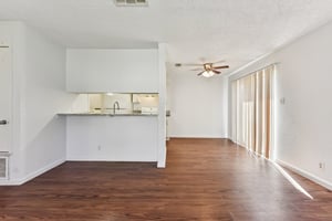 1210 Southport Dr Unit B Austin-S2502-010.jpg