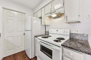 1210 Southport Dr Unit B Austin-S2502-011.jpg