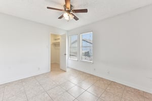 1210 Southport Dr Unit B Austin-S2502-018.jpg
