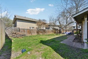 Southport Dr-S2502-005.jpg