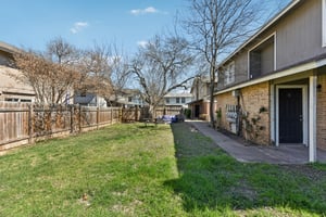 Southport Dr-S2502-006.jpg