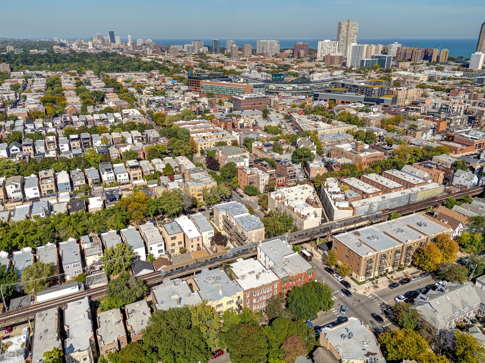 1210 W Roscoe - Drone_100225_014