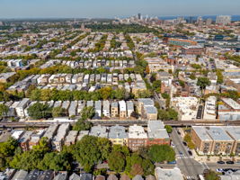 1210 W Roscoe - Drone_100225_013