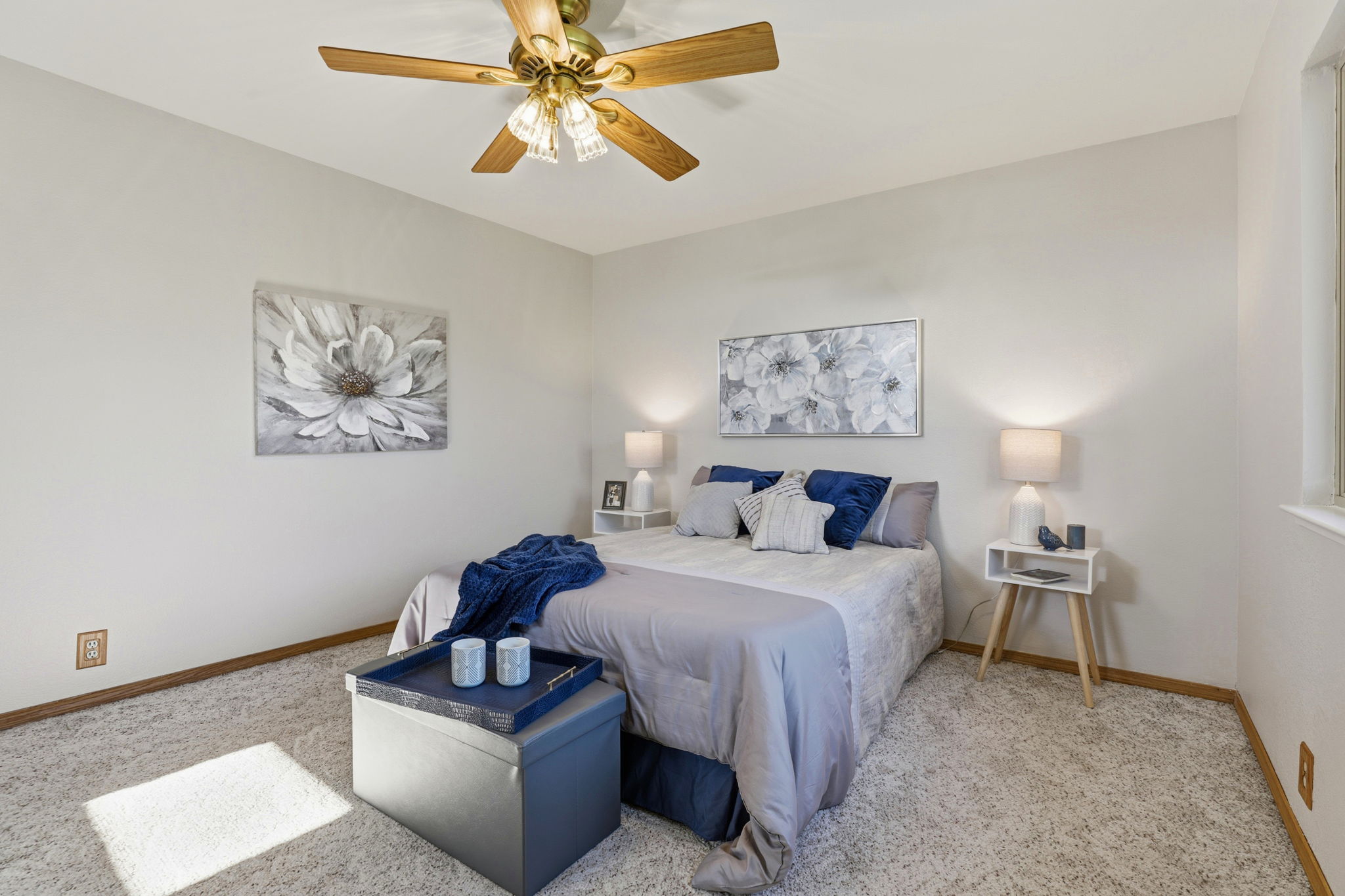 028_F8_12101 Columbet Ave